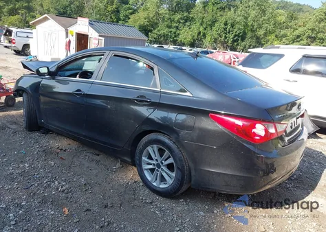 2013 Hyundai Sonata Gls z USA, uszkodzony, nr VIN 5NPEB4AC8DH794478